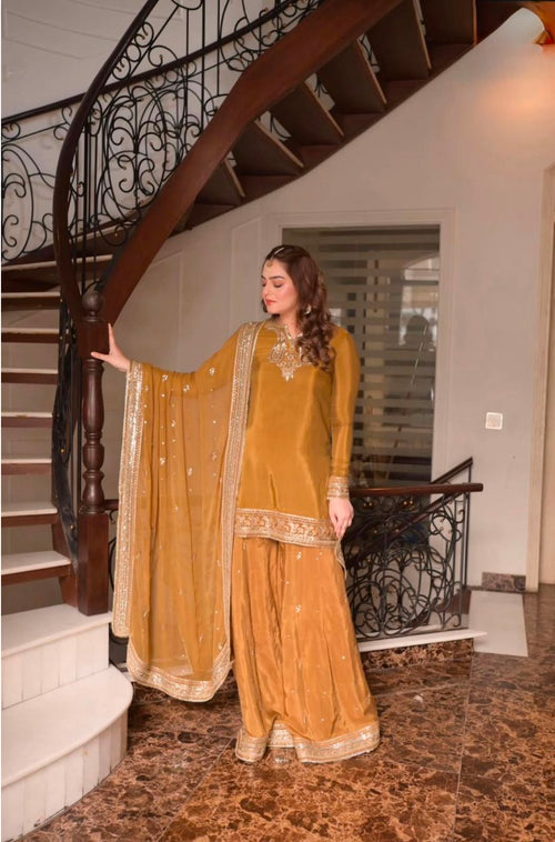 ANEELA – Luxury Embroidered Unstitched Replica
