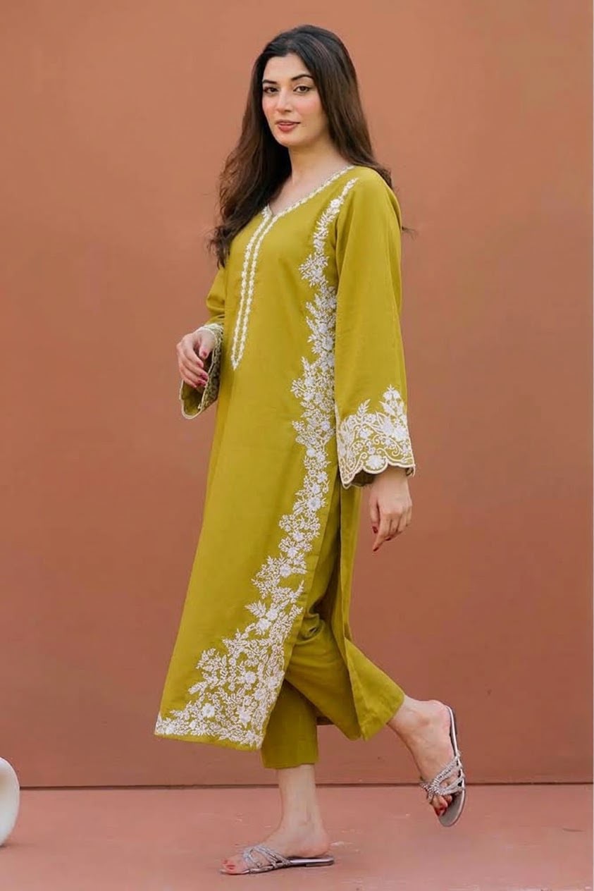 ASLING WINTER COLLECTION |
Pure Dhanak Embroidered |2-Piece Suit