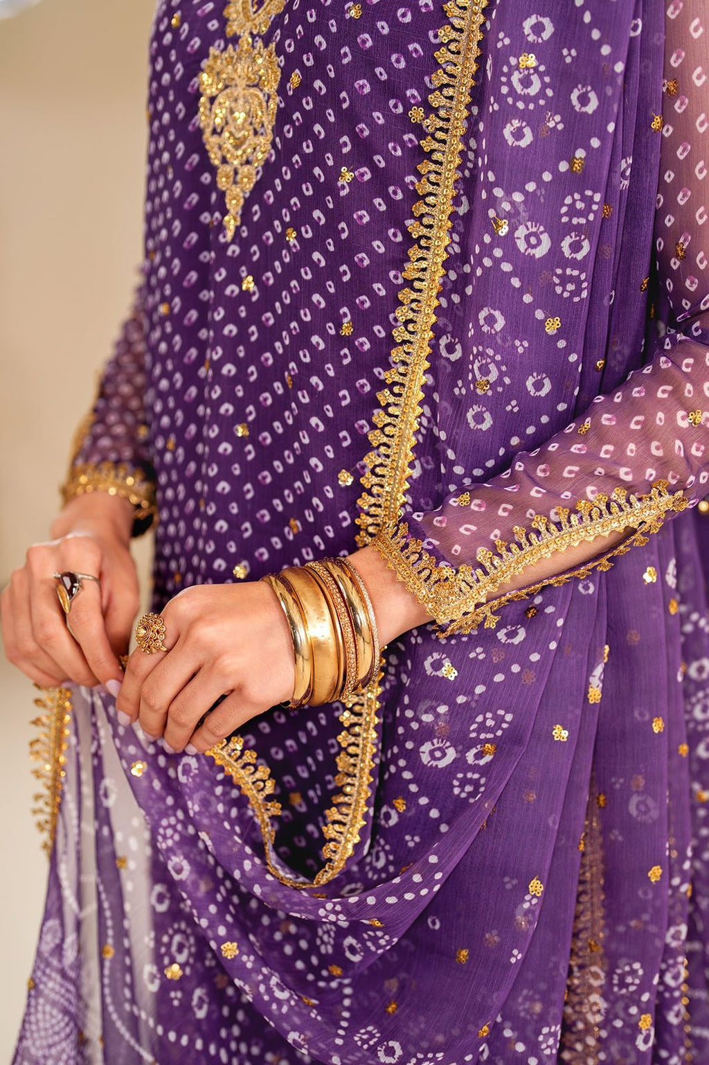 BAROOQUE EMBROIDERED CHIFFON SF-625