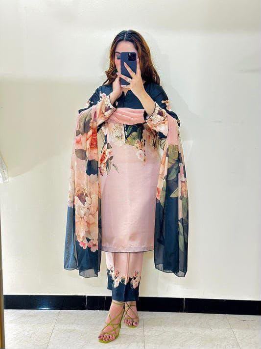 LULUSAR – Digital Printed 3-Piece Suit