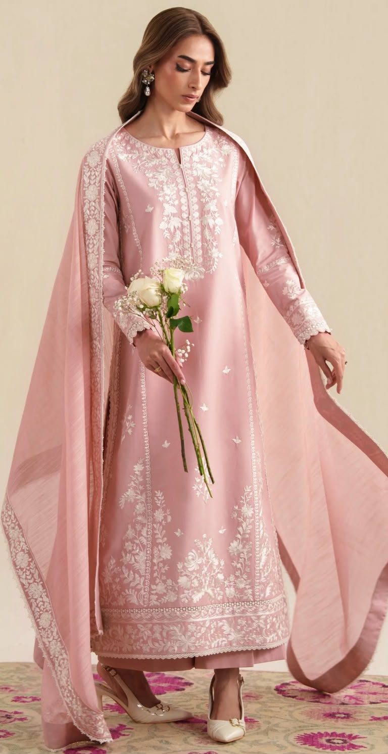 ZAIB — WINTER COLLECTION 2026 
3-PIECE DHANAK EMBROIDERED SUIT
Brand Code: 3548