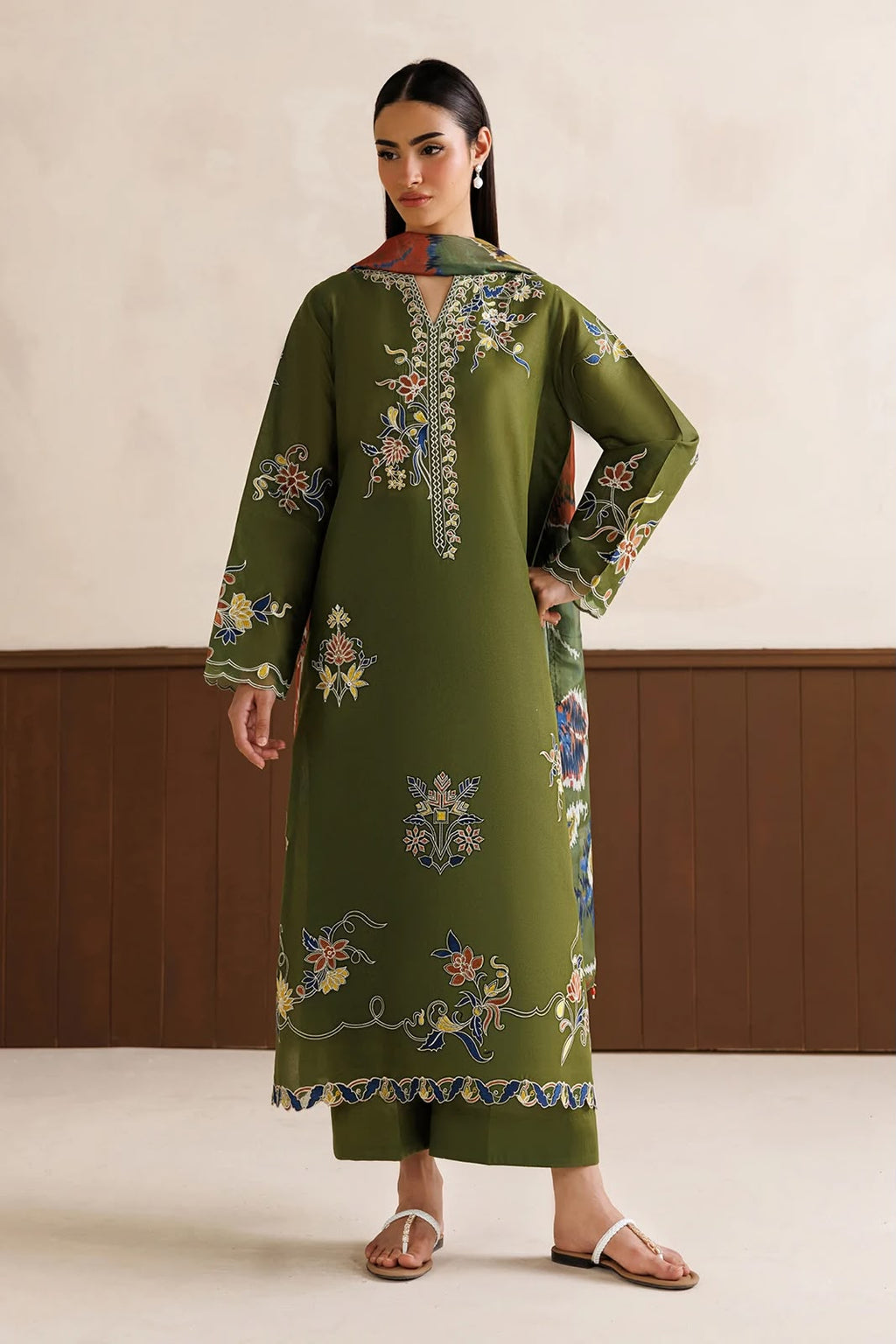 BAROUQE 3-PC WINTER CASUAL COLLECTION 
Code: 9079 AZ