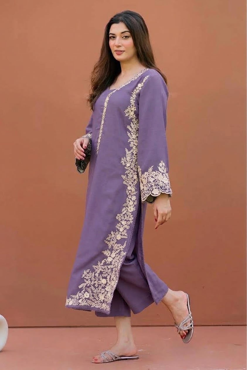 ASLING WINTER COLLECTION |
Pure Dhanak Embroidered |2-Piece Suit