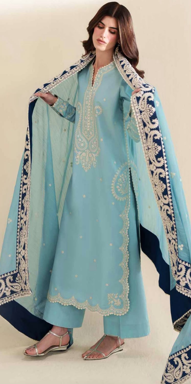 ZAIB — WINTER COLLECTION 2026 
3-PIECE DHANAK EMBROIDERED SUIT
Brand Code: 3548